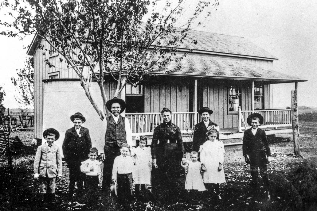 Victoria Bicentennial & New Local Commission